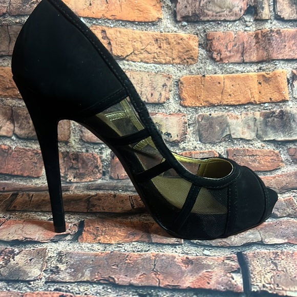 Badgley Mischka Black Mesh Heels Sz 8.5 - Picture 3 of 5